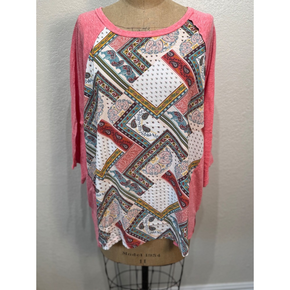 GiGio Women's Medium Coral Pink‎ Patterned Print 3/4 Sleeve Tunic Top NWT